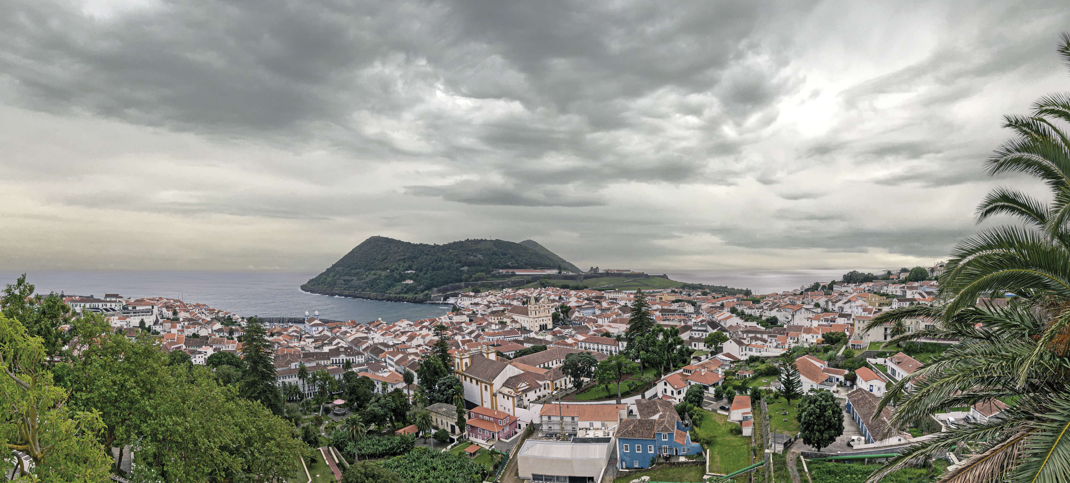 Ausblick aufs Meer auf der Insel Terceira