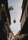 Seilbahn über den Gassen von Funchal 